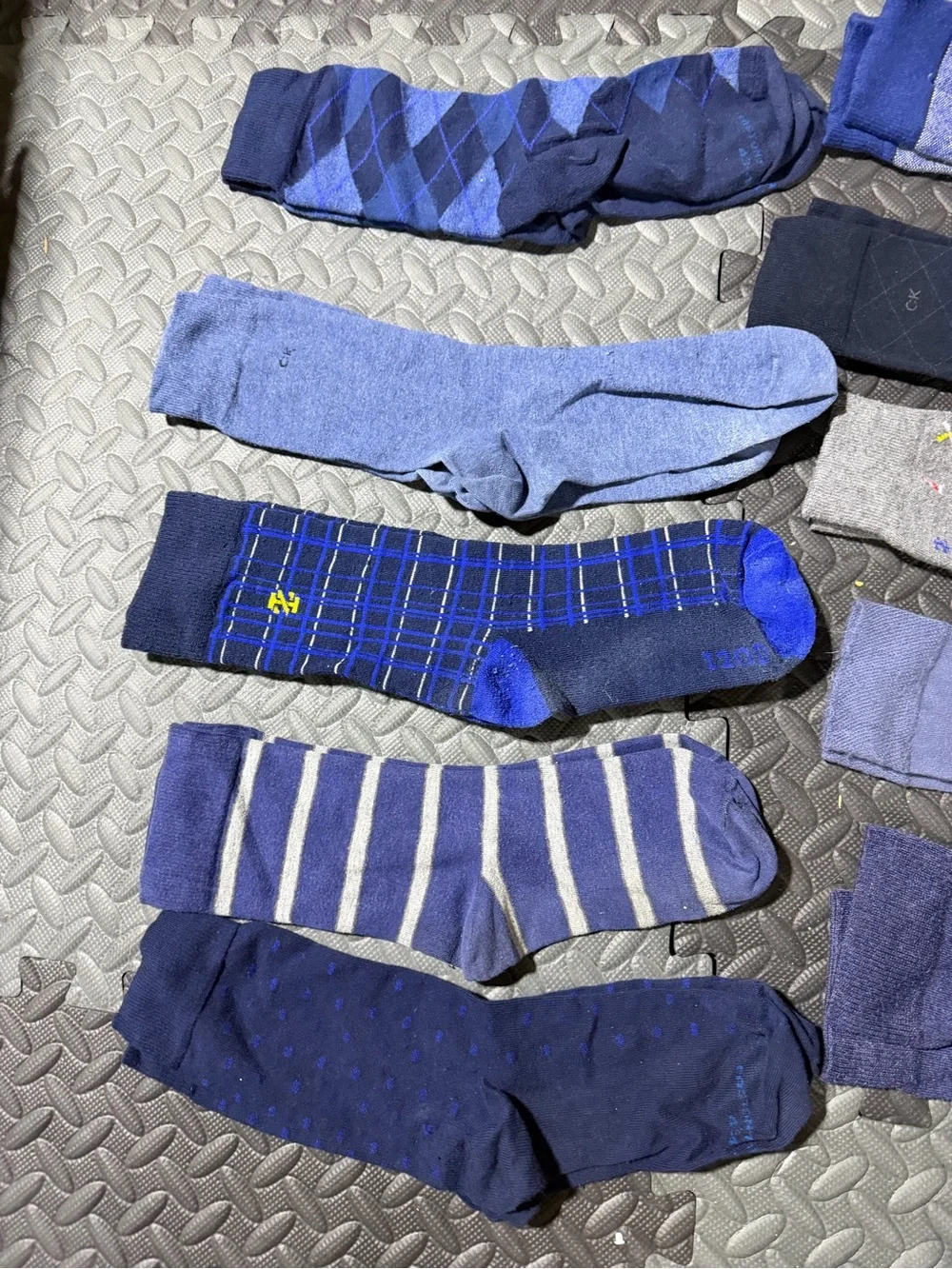 10 pairs Assorted Men's Dress Socks Multiple Patterns
